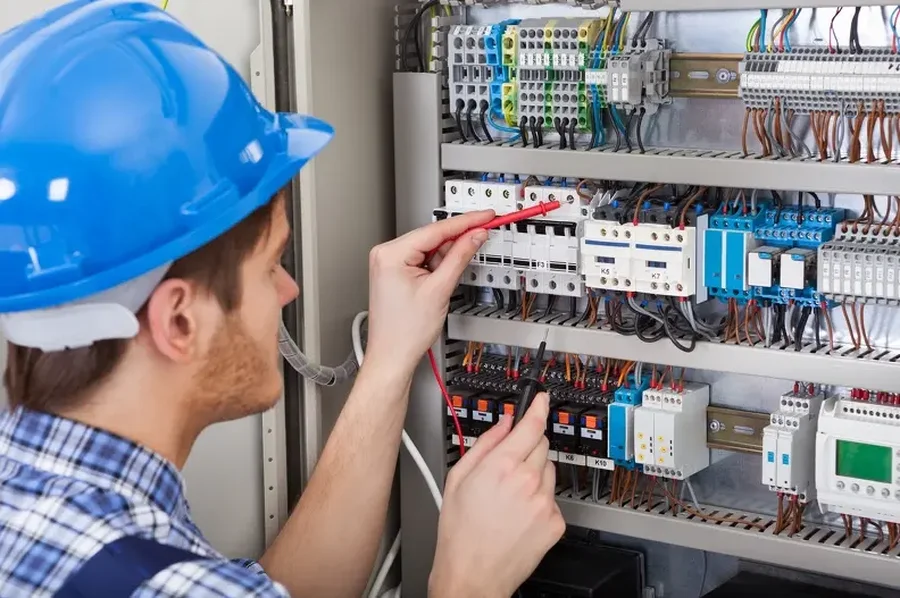 How To Detect Wiring Issues Early Through Electrical Troubleshooting Oviedo, FL